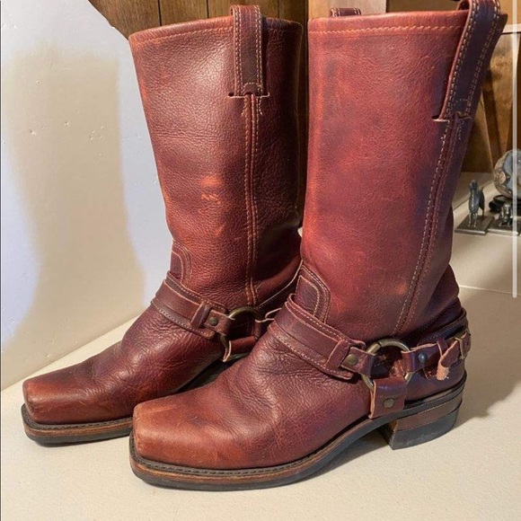 frye boot retailers